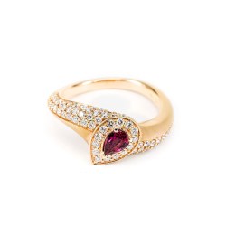Anello in Oro Rosa Rubino e Diamanti